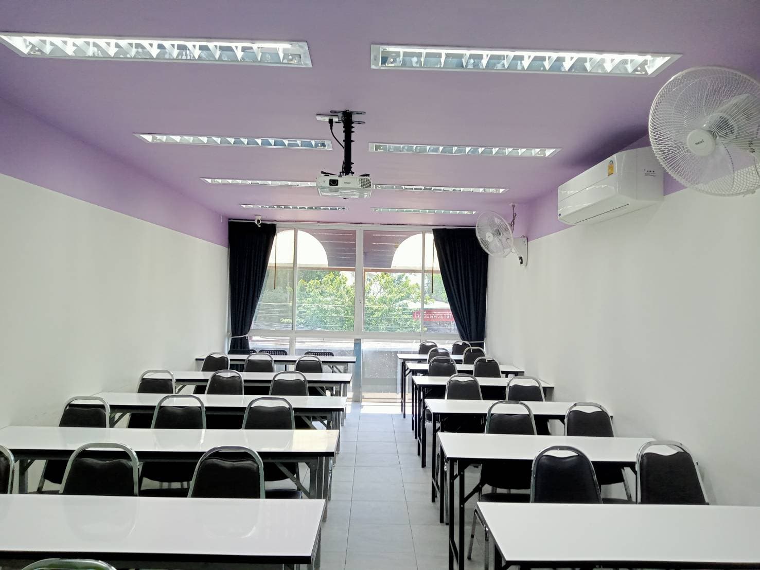 ห้องเรียนพิเศษ F05 gallery view 1