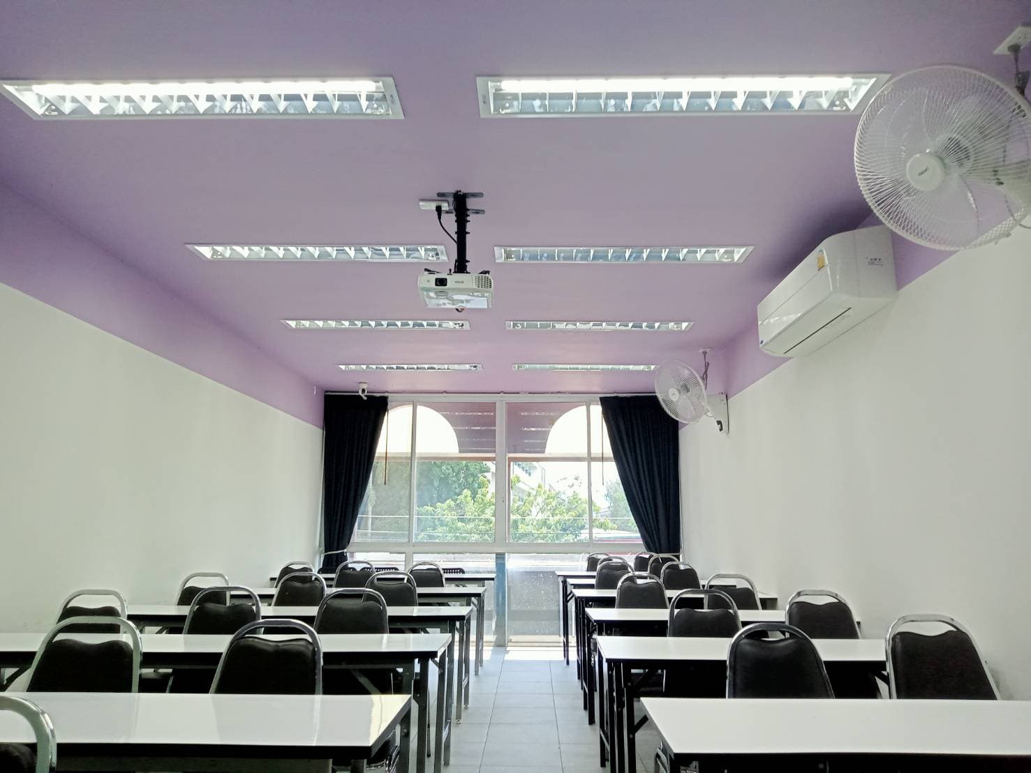 ห้องเรียนพิเศษ F05 gallery view 3