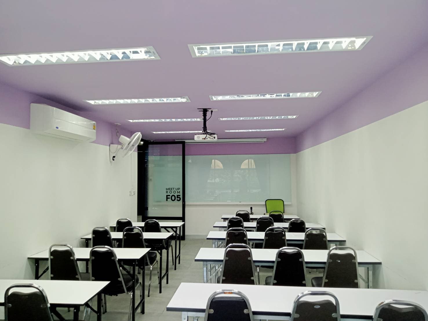 ห้องเรียนพิเศษ F05 gallery view 4