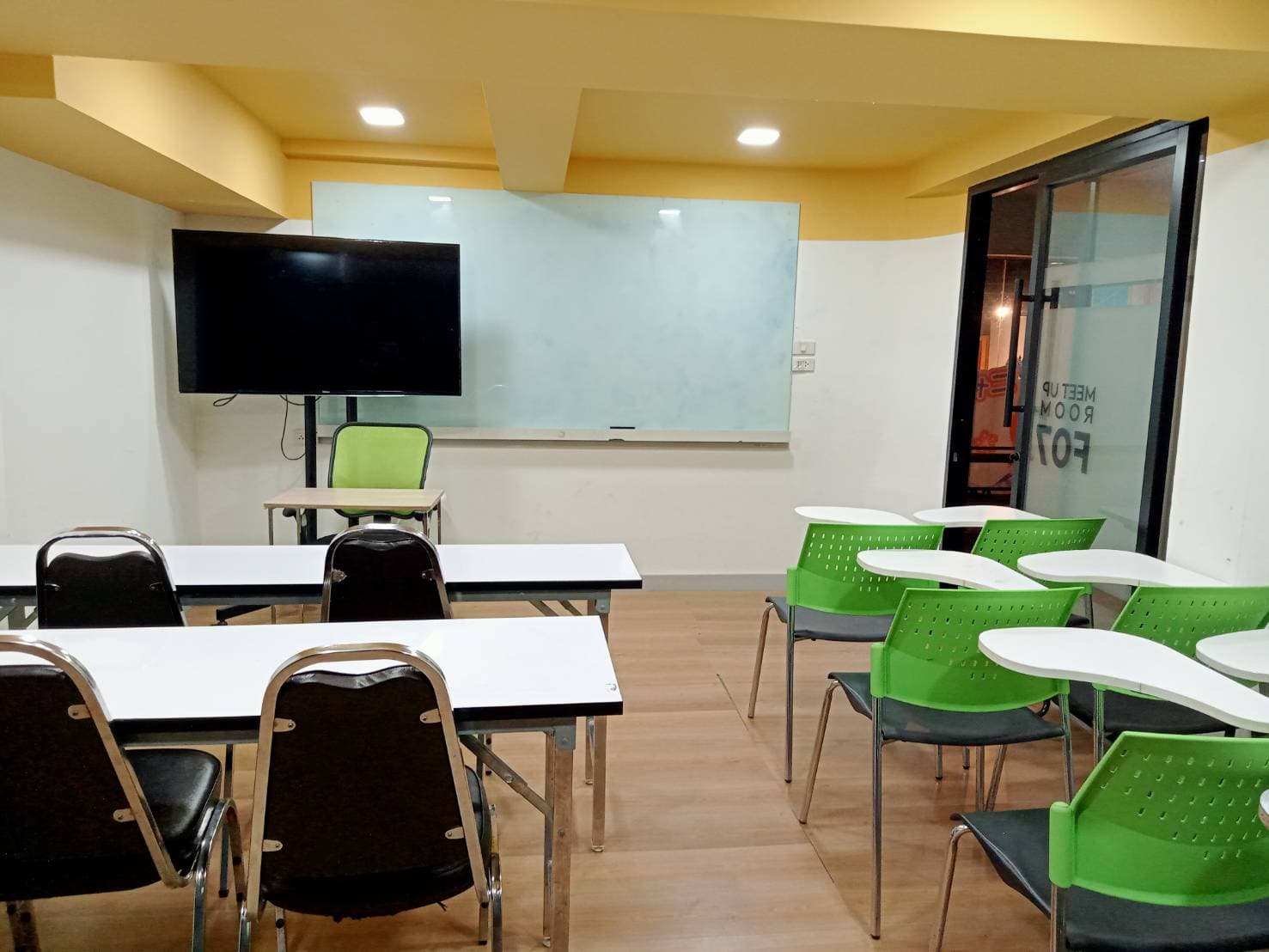 ห้องเรียนพิเศษ F07 gallery view 4